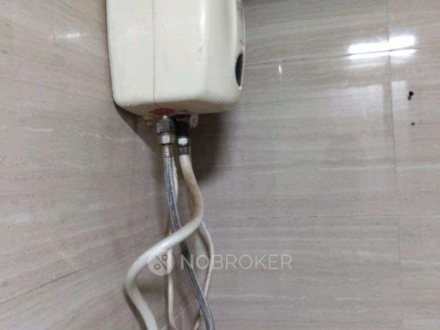 1 BHK Flat In A Wing Morarji Mill Ashok Nagar Kandivali East