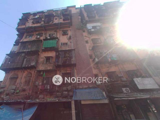 1 BHK Flat In Abdulla Mantion For Sale In Dongri, Mandvi