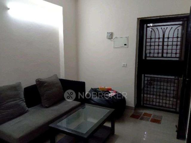 1 BHK Flat In Aditya Celebrity Homes for Rent In Sector 76