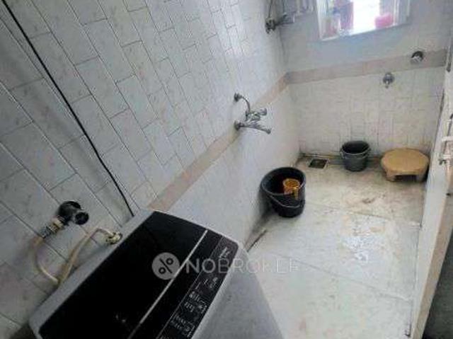 1 BHK Flat In Anjali Building, Sbi Employees Nagardas Road Chs Drr. S.radhakrishnan Road, Andheri Eadt, Mumbai 400069. For Rent In Andheri East
