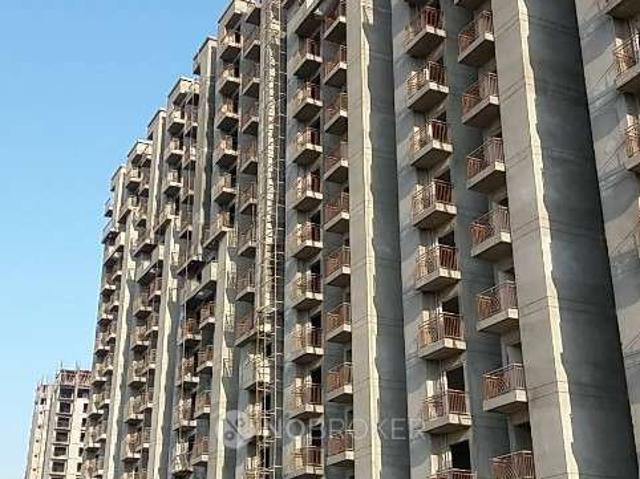 1 BHK Flat In Apartment for Rent In Wave City