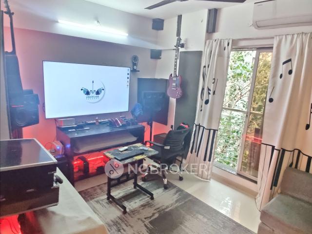 1 BHK Flat In Balaji Enclave For Sale In Malad West
