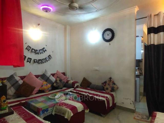 1 BHK Flat In Bhogal For Sale In Masjid Lane