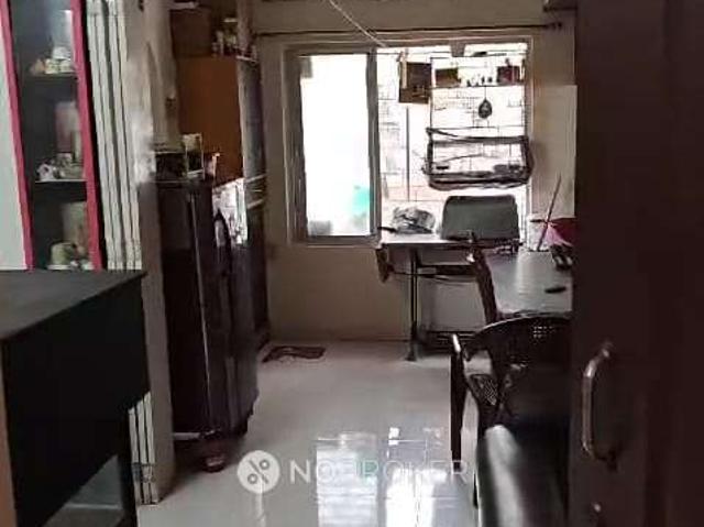 1 BHK Flat In Breezynook Apartments for Rent In Velachery
