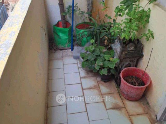 1 BHK Flat In Chandra Flats For Sale In Kodambakkam