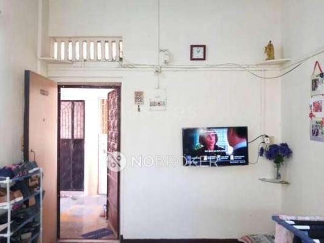 1 BHK Flat In Dak Sangathan Chs For Sale In Malad East