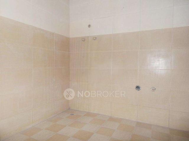 1 BHK Flat In Db Ozone For Sale In Dahisar East