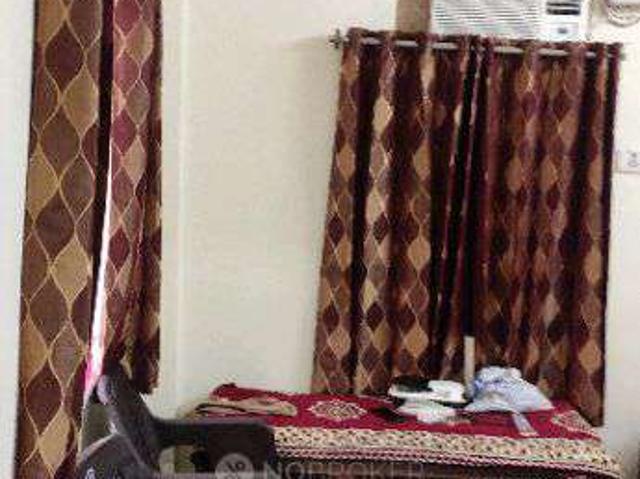 1 BHK Flat In Dda Flat, Nu Block, Pitam Pura for Rent In