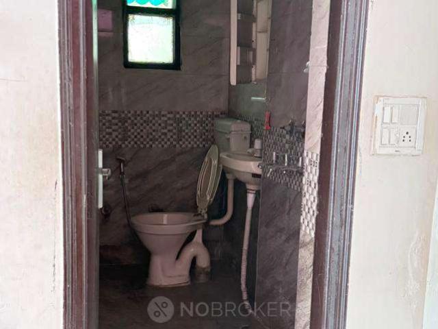 1 BHK Flat In Dda Flats, Rohini for Rent In Anand Gift Gall
