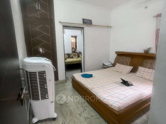 1 BHK Flat In Dda Lig Flats Pitampura For Sale In Pd Block Pitampura
