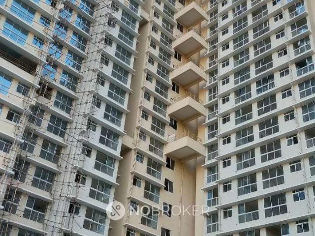 1 BHK Flat In Excellente For Sale In Mulund West