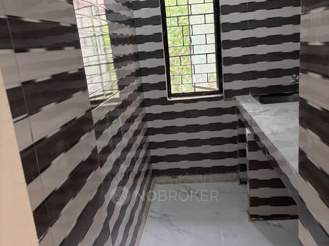 1 BHK Flat In Gulmohar Estate for Rent In Pi I & Ii