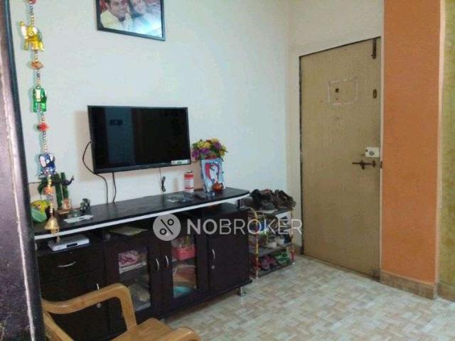 1 BHK Flat In Ganesh Krupa for Rent In Sector 10, Airoli