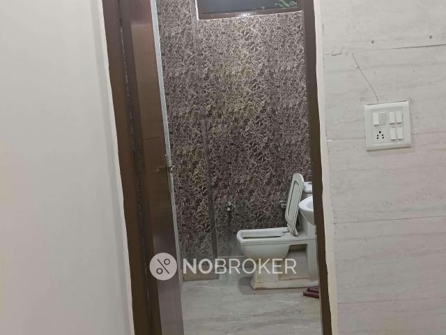 1 BHK Flat In Ganga Ram Vatika For Sale In Mukerjee Park