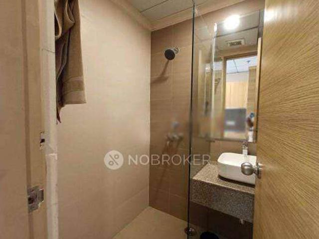 1 RK Flat In Gaur City Center for Rent In Yusufpur