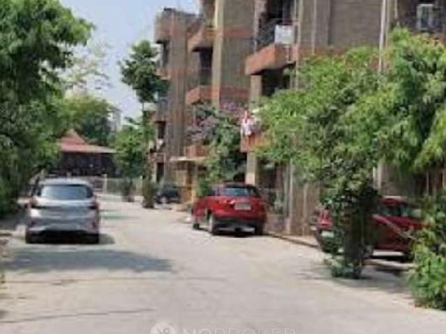 1 BHK Flat In Gokuldham Lig Apartments for Rent In Sector 135
