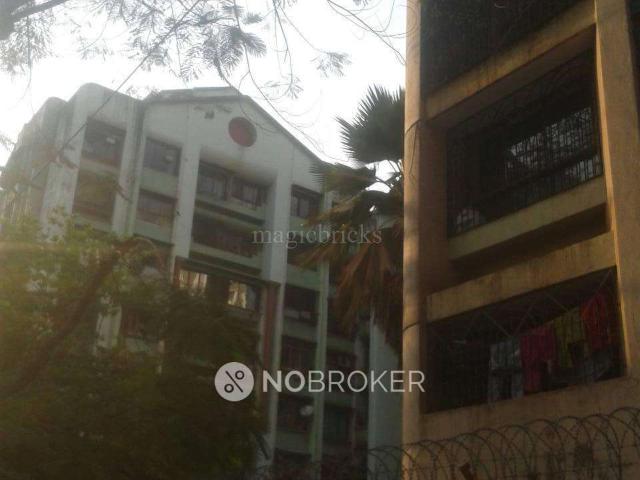 1 BHK Flat In Green Meadows For Sale In Kandivali East