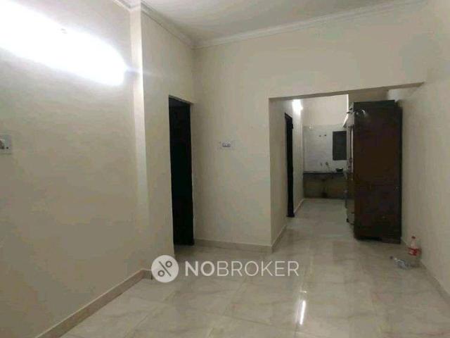 1 BHK Flat In Huda Hbc, sector 52 for Rent In Sector 52