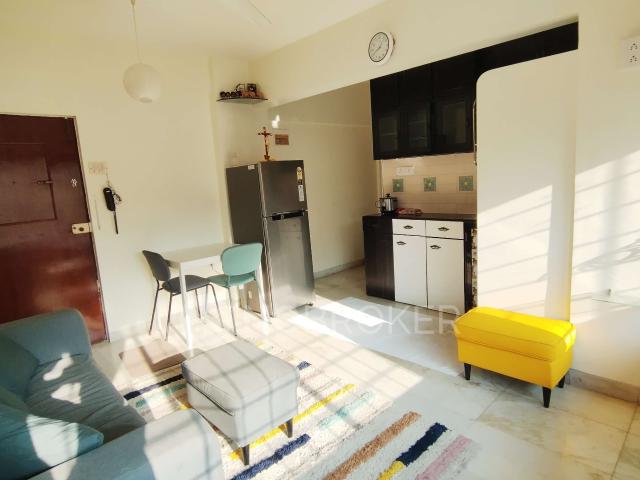 1 BHK Flat In Hillary Apartment for Rent In Bandra West