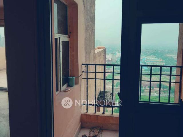 1 BHK Flat In Himalaya Pride For Sale In Tech Zone Iv