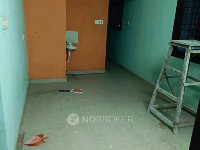 1 BHK Flat In Home for Rent In X52j+6pp, Balamurugan Nagar