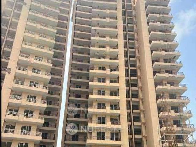 1 BHK Flat In Imperl for Rent In Sector 25