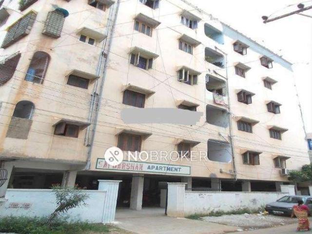 1 BHK Flat In Infant Jesus Society For Sale In Malad West