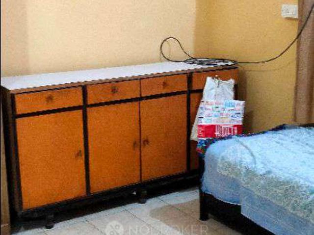 1 BHK Flat In Ishwar Bhuvan For Sale In Kandivali East Akurli Road