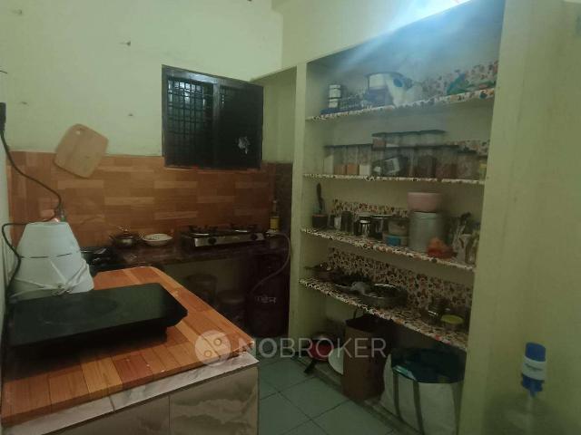 1 BHK Flat In Karthic Enclave for Rent In Moosapet