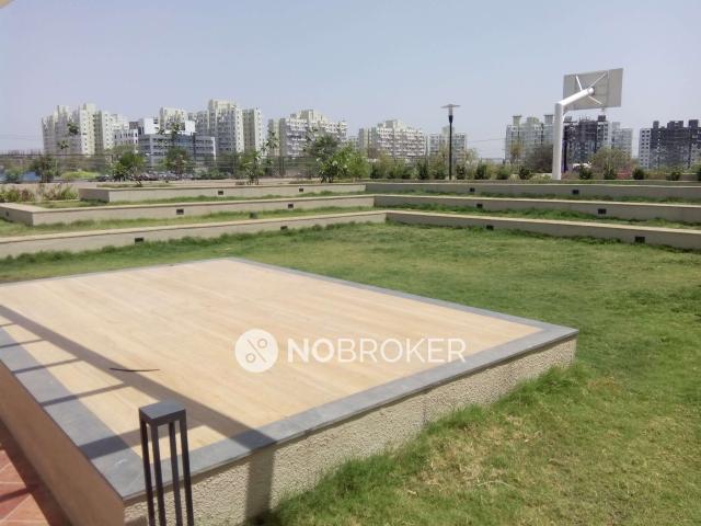 1 BHK Flat In Krystal City For Sale In Moshi