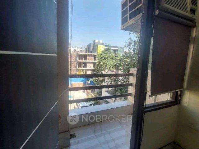 1 BHK Flat In Lakfh Residency for Rent In Dlf Phase 3, Sect