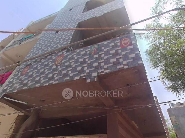 1 BHK Flat In Lara Apartment for Rent In Chattarpur Enclave Phase 2, Phase 1, Chattarpur Enclave, Maidan Garhi, New Delhi, India
