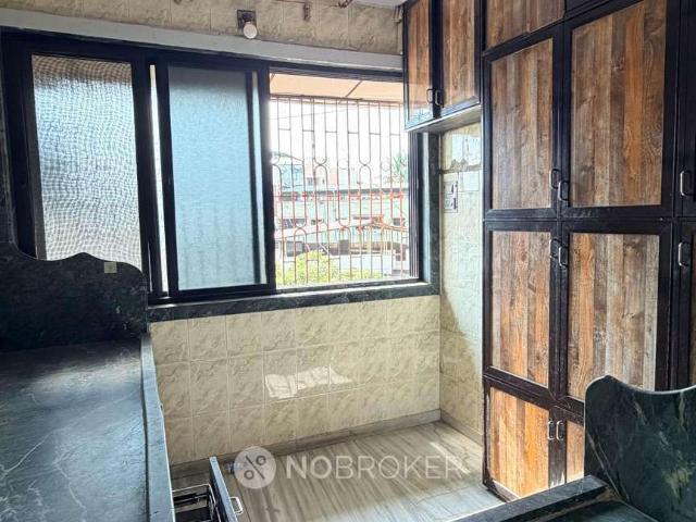 1 BHK Flat In Laxmi Darshan Building for Rent In Shrikhande Wadi