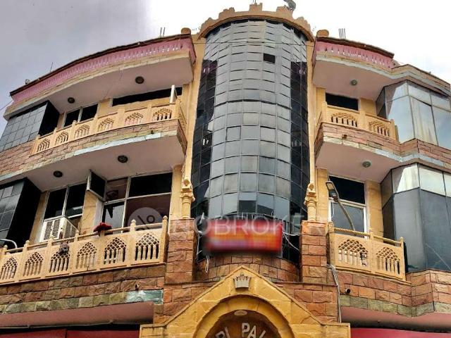 1 BHK Flat In Le Gauri Palace for Rent In Sector 12