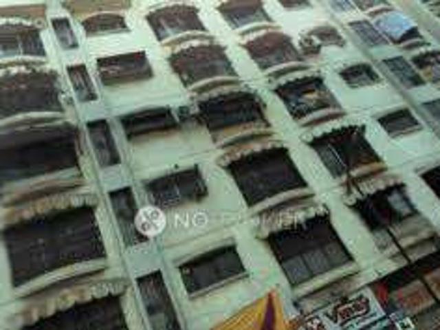 1 BHK Flat In Pudumjee Palace For Sale In Bhawani Peth