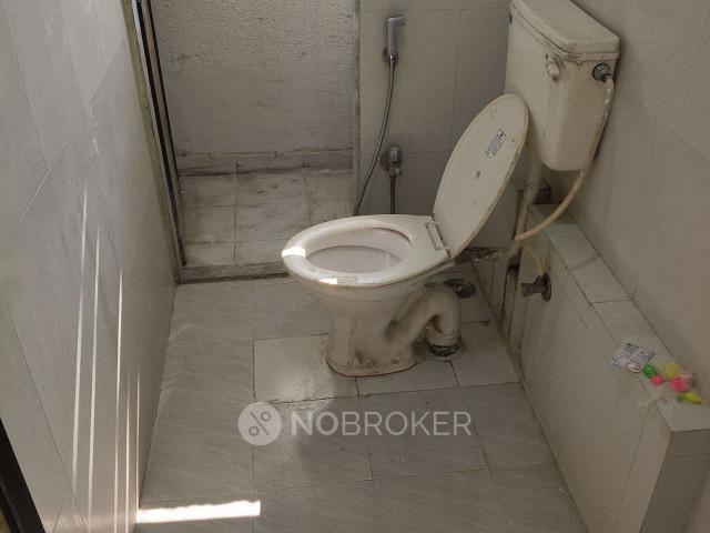 1 BHK Flat In Pushpanjali Chs Phase 2 For Sale In Kasarvadavali, Thane West