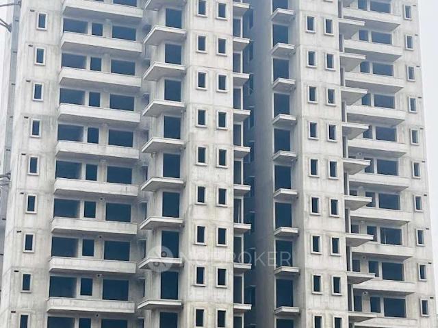 1 BHK Flat In Pyramid Infinity For Sale In Sector 70a Road