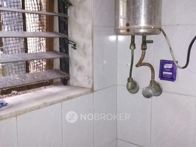 1 BHK Flat In Parijat Apartment for Rent In Andheri West