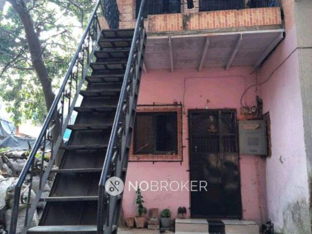 1 BHK Flat In Pereira House For Sale In Malad West