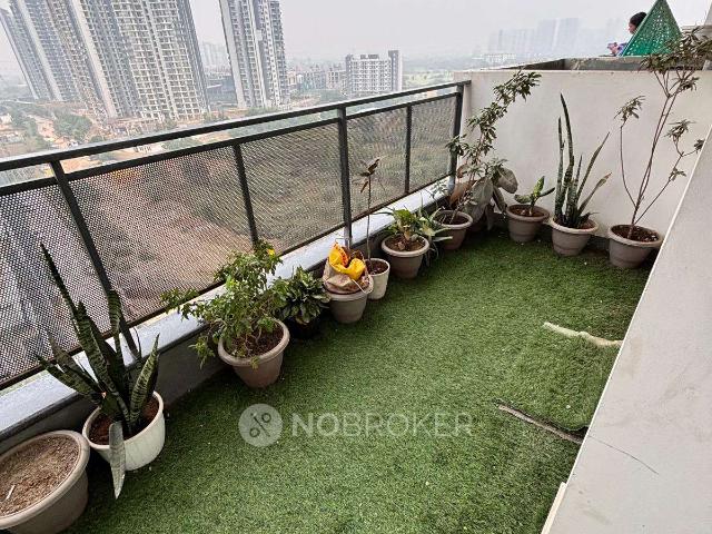 1 BHK Flat In Plaza 106 for Rent In Sector 106