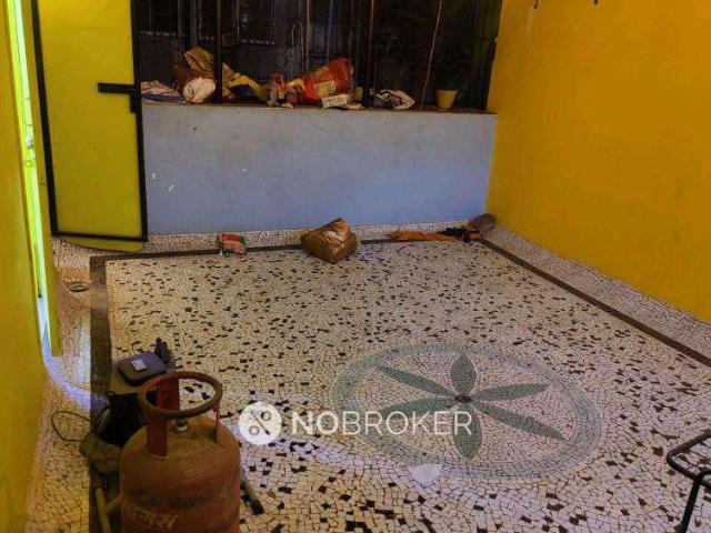 1 BHK Flat In Poonam Palace Housing Society For Sale In Bhawani Peth