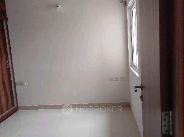 1 BHK Flat In Prestige Primrose Hills For Sale In Kanakapura Road