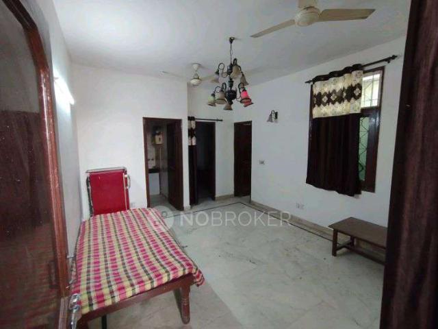 1 BHK Flat In Rwa Khirki for Rent In Khirki Extension