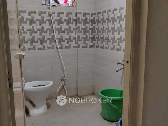 1 BHK Flat In R Square Mansion for Lease In Marathahalli