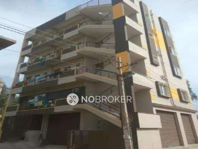 1 BHK Flat In Radhakrishna Building for Rent In Madiwala