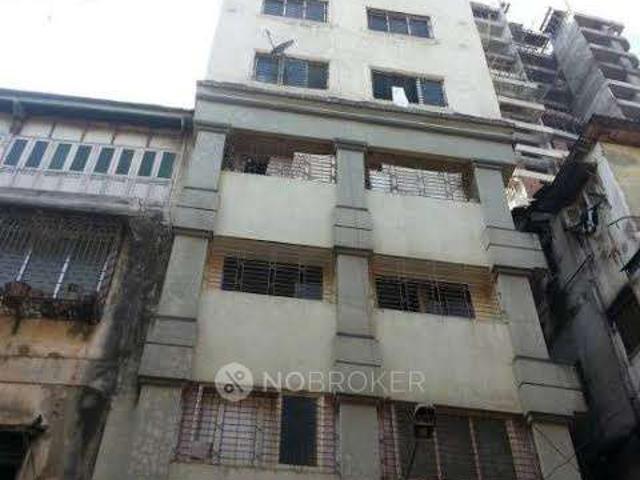 1 BHK Flat In Rahat Tower For Sale In Masjid Bandar