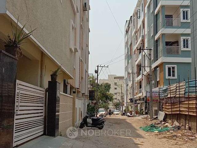 1 BHK Flat In Ranga Swamy Nilyam for Rent In Madhapur