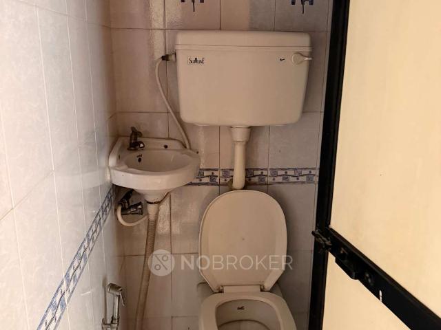 1 BHK Flat In Rna Ng Regency for Rent In Thane West, Thane