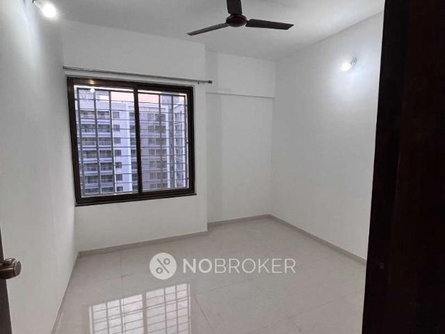 1 BHK Flat In Roshan Milestone, Wakad For Sale In Tathawade