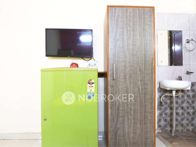 1 BHK Flat In Standalone Building for Lease In Sector 24